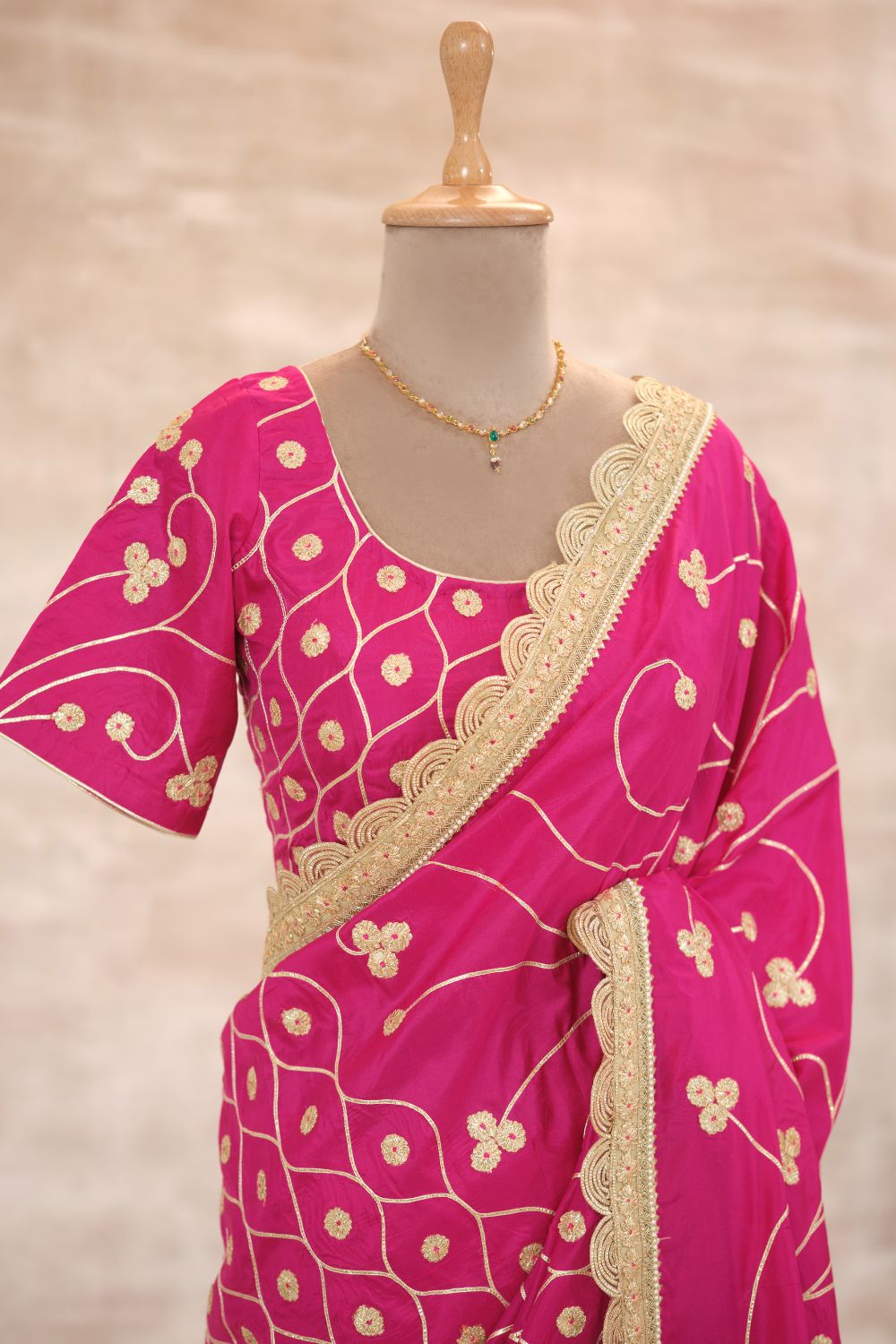Ruhani Saree